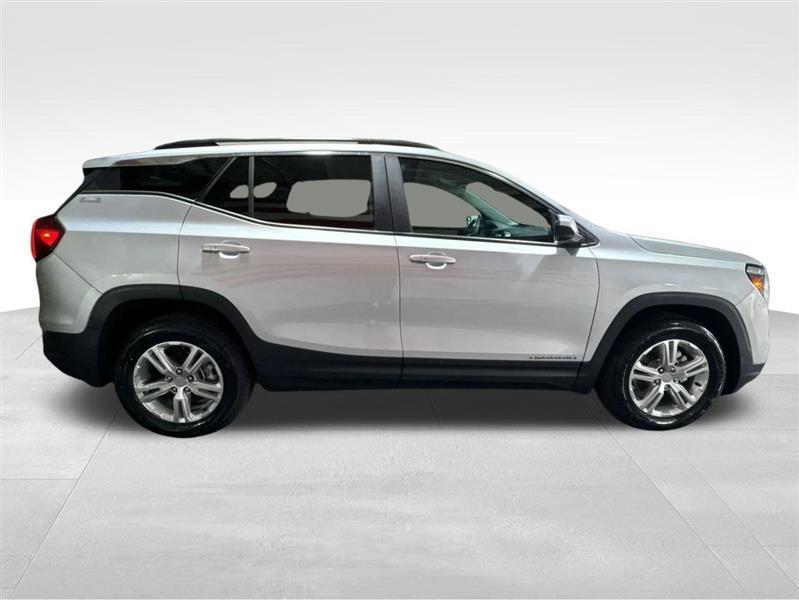 GMC Terrain photo 4