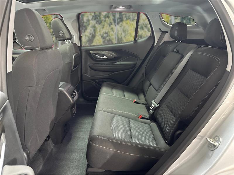 GMC Terrain photo 10