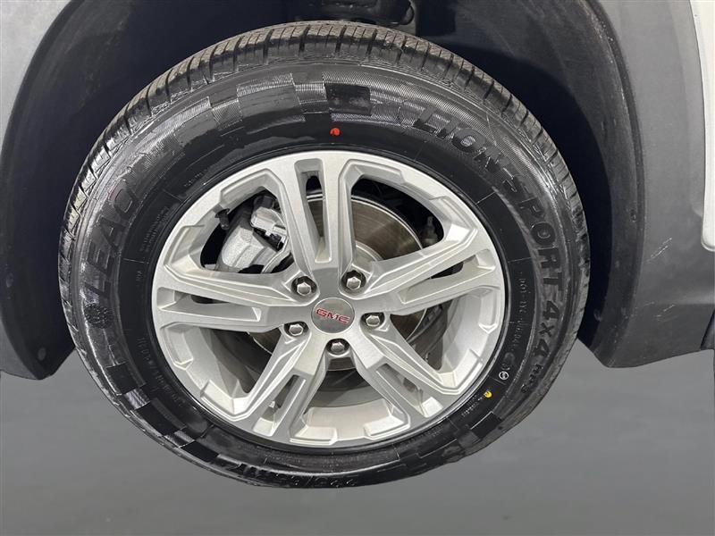 GMC Terrain photo 23