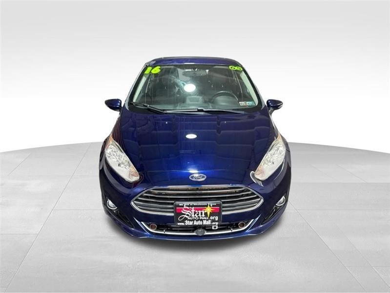 Ford Fiesta Titanium Hatchback 2016