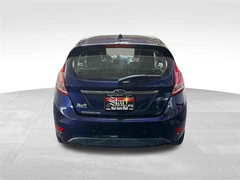 Ford Fiesta Titanium Hatchback 2016