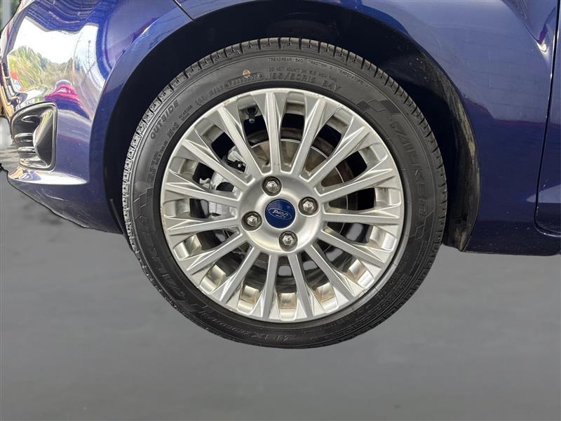 Ford Fiesta Titanium Hatchback 2016