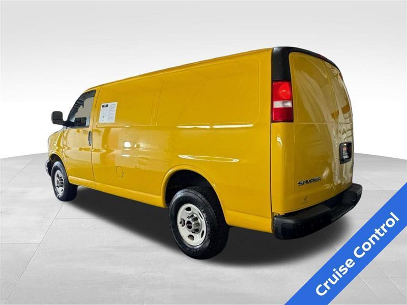 GMC Savana G2500 Cargo 2021