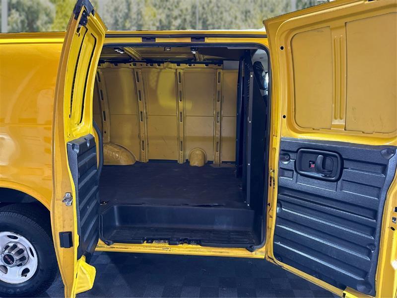GMC Savana G2500 Cargo 2021