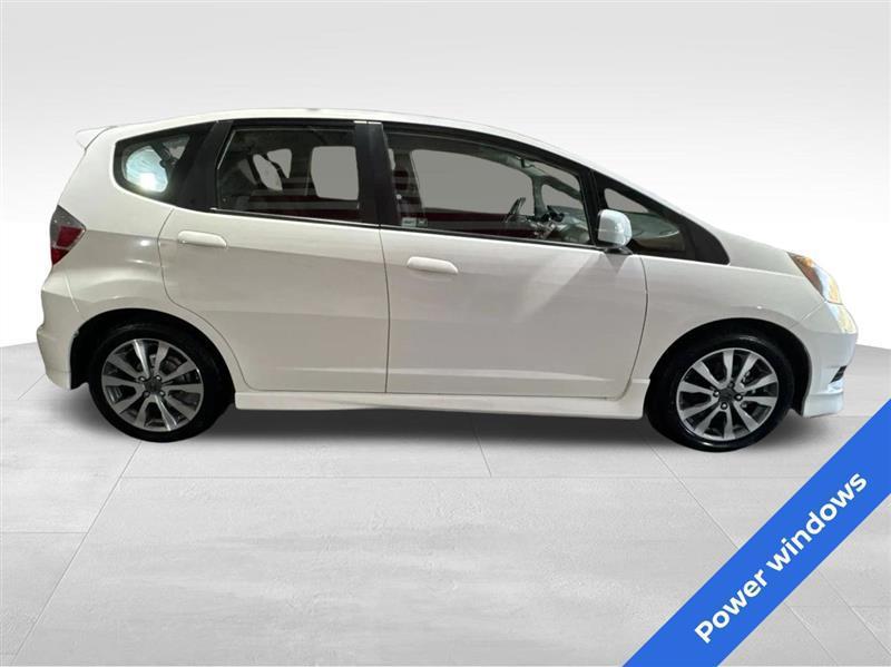 Honda Fit Sport 5-Speed AT 2013