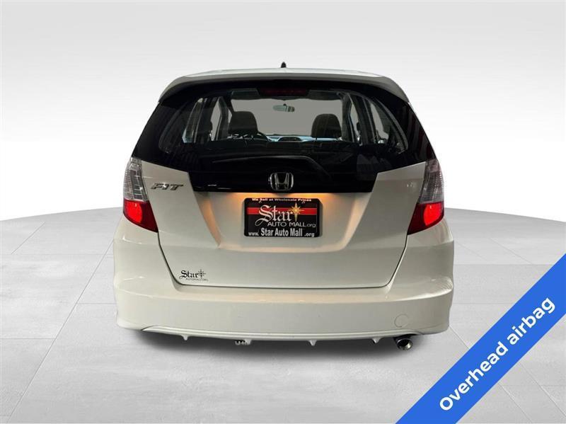 Honda Fit Sport 5-Speed AT 2013