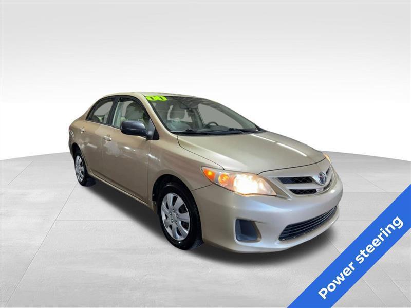 Toyota Corolla LE 4-Speed AT 2011