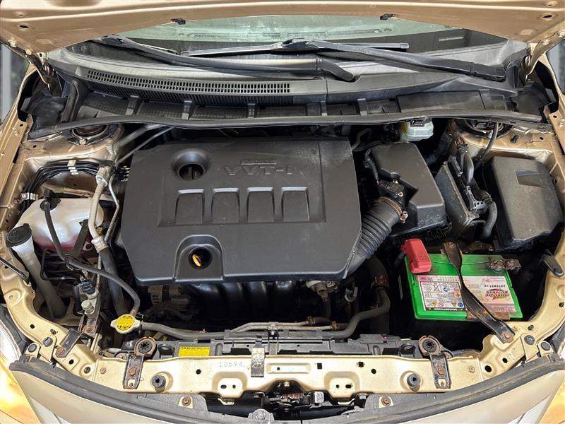 Toyota Corolla LE 4-Speed AT 2011