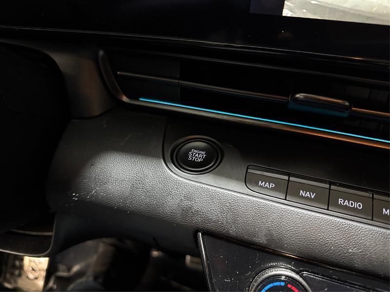 Hyundai Elantra Hybrid Blue 2025