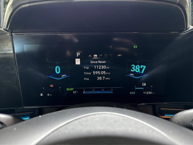 Hyundai Elantra Hybrid Blue 2025