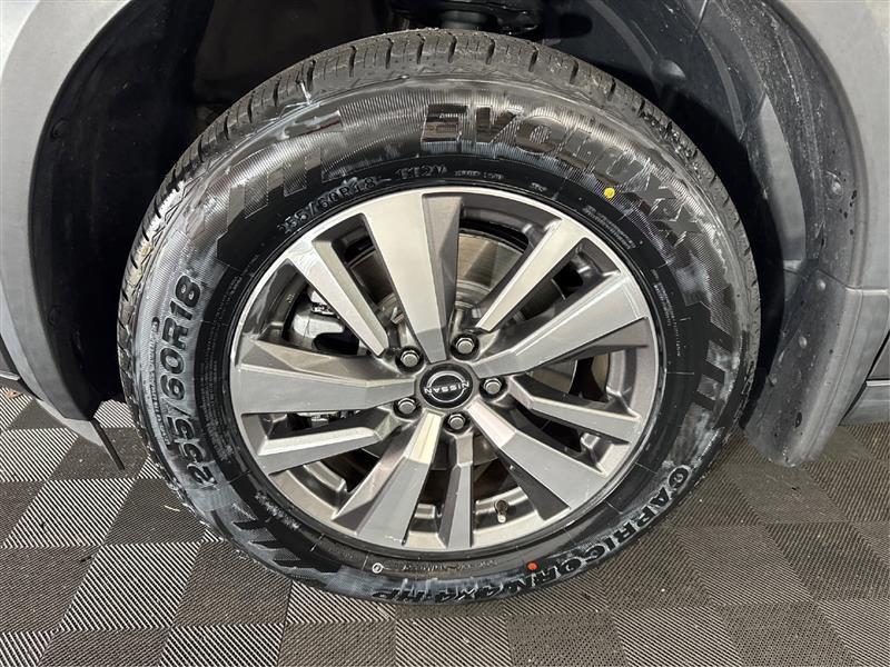 Nissan Pathfinder photo 32