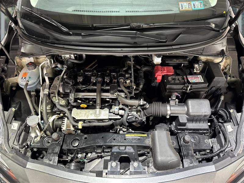 Nissan Versa S 5MT 2024