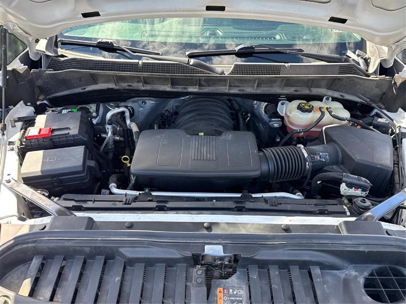 Chevrolet Silverado photo 20
