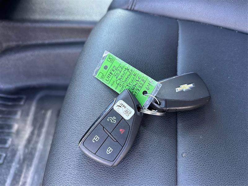 Chevrolet Silverado photo 29