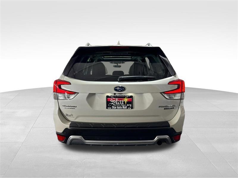 Subaru Forester photo 6