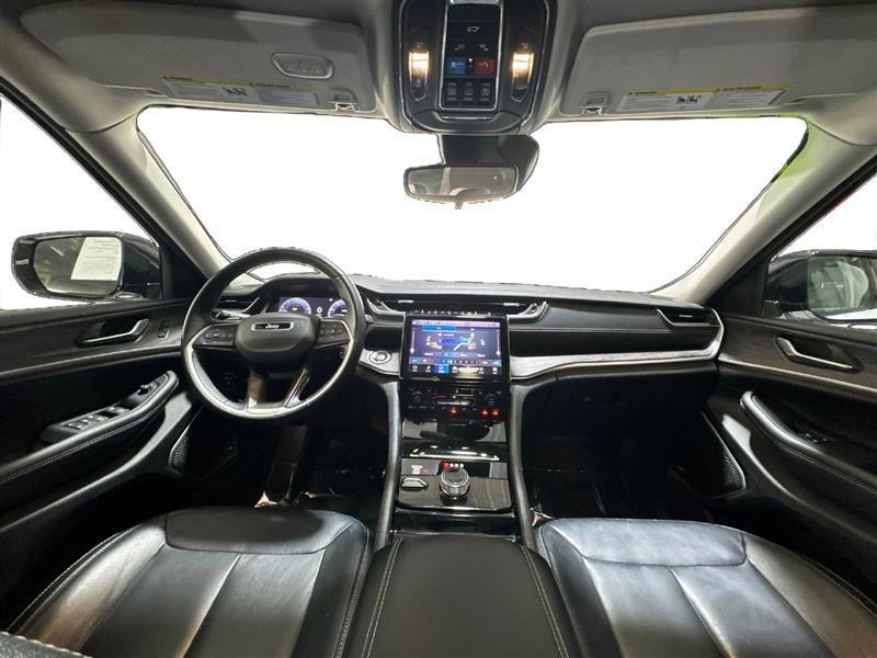 Jeep Grand Cherokee L photo 14