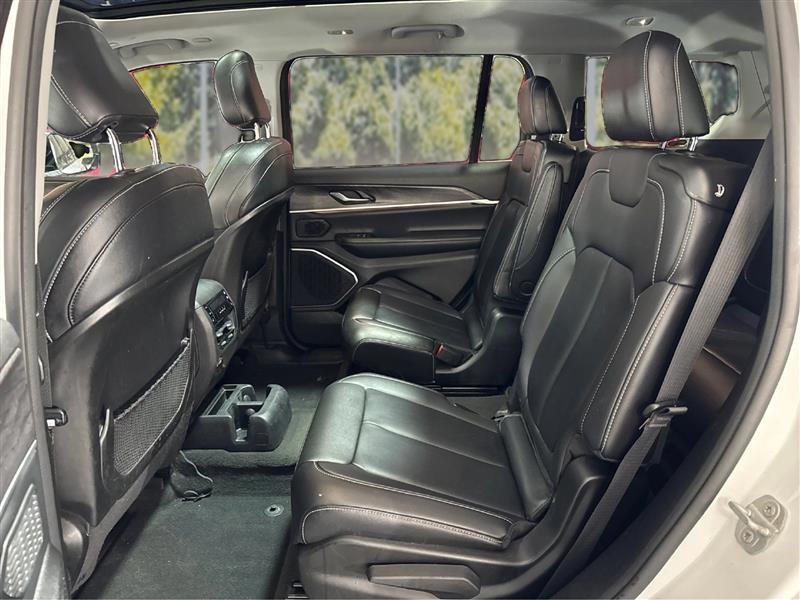Jeep Grand Cherokee L Limited 4WD 2022