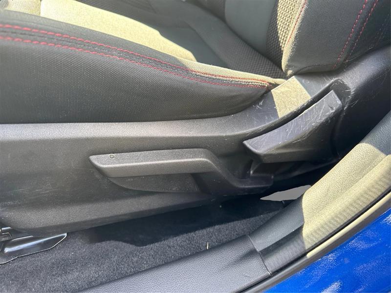 Subaru WRX photo 19