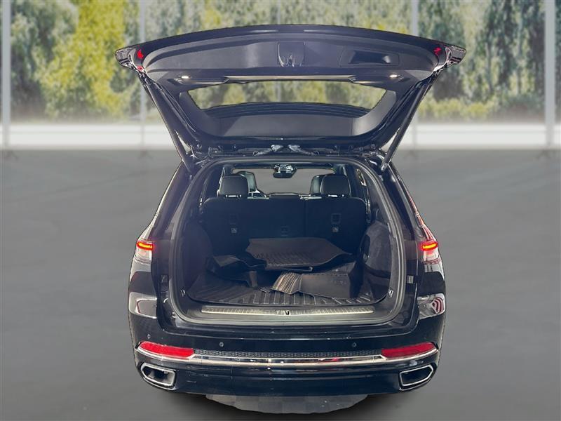 Jeep Grand Cherokee photo 13