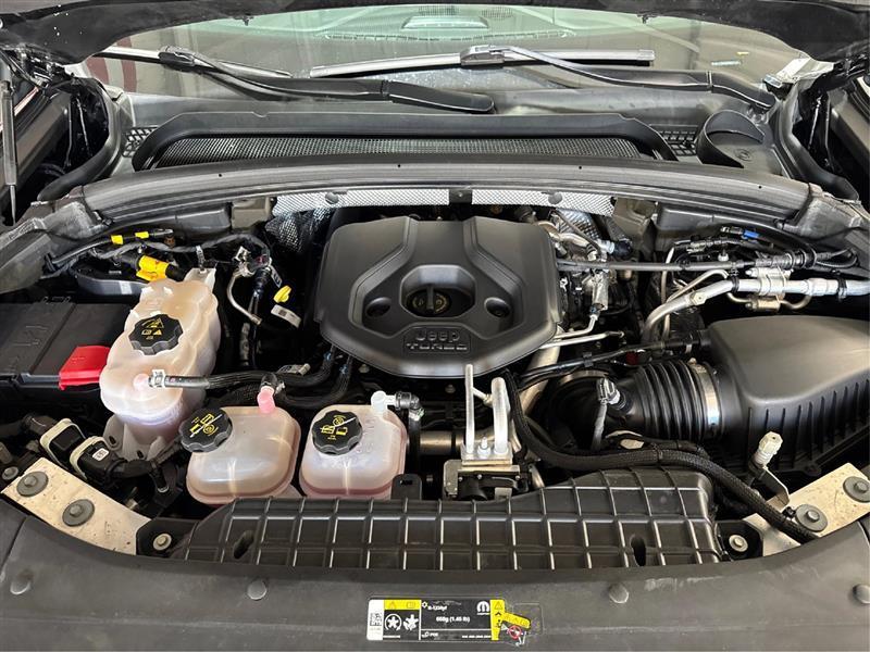 Jeep Grand Cherokee photo 23
