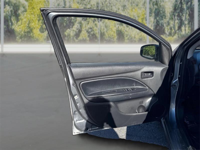 Mitsubishi Mirage G4 LE 2020