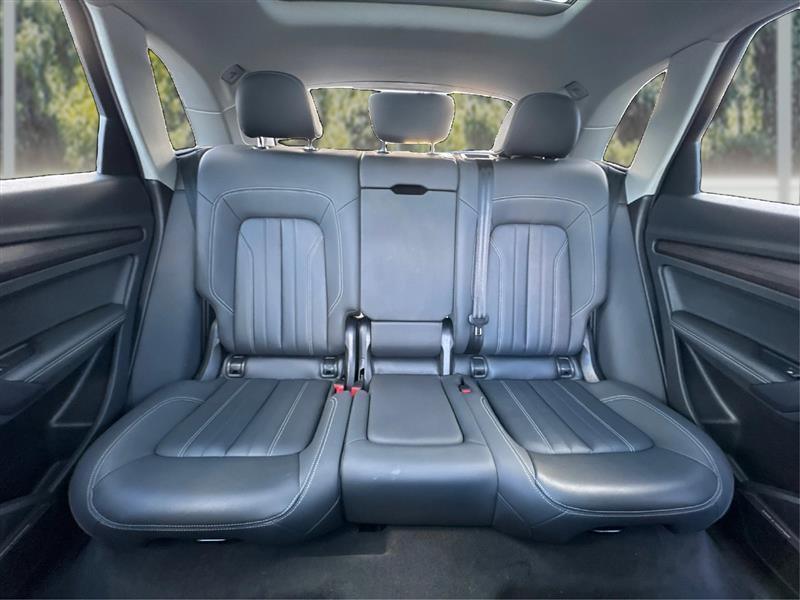 Audi Q5 photo 15