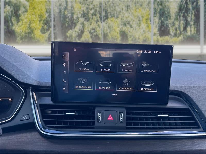 Audi Q5 photo 16