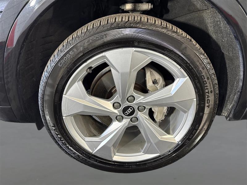 Audi Q5 photo 24