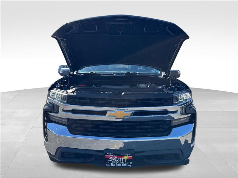 Chevrolet Silverado photo 11