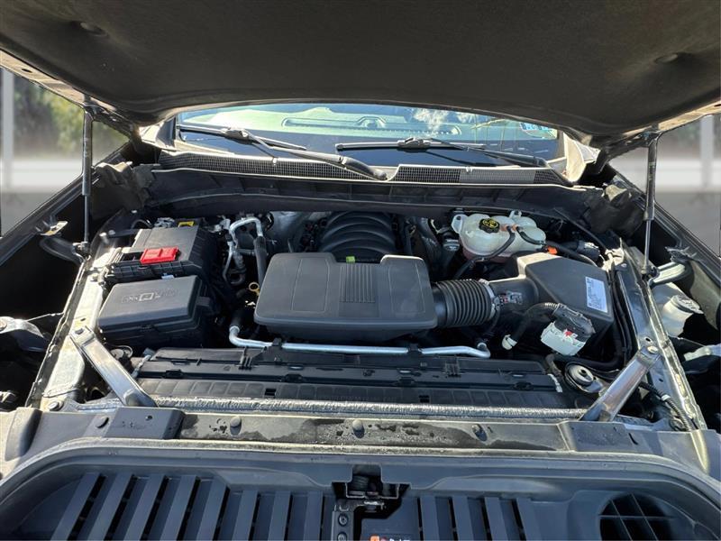 Chevrolet Silverado photo 20