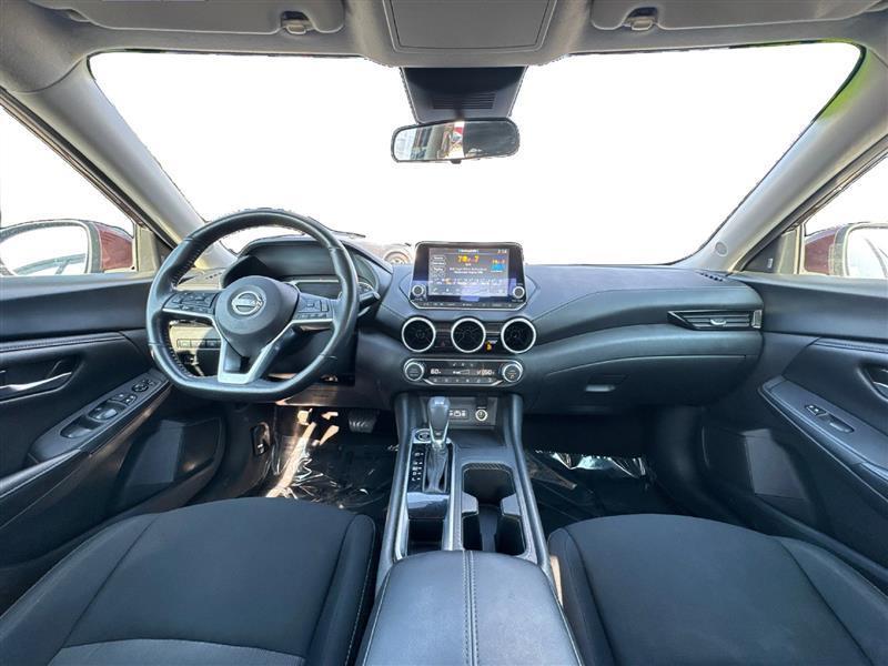 Nissan Sentra SV 2024