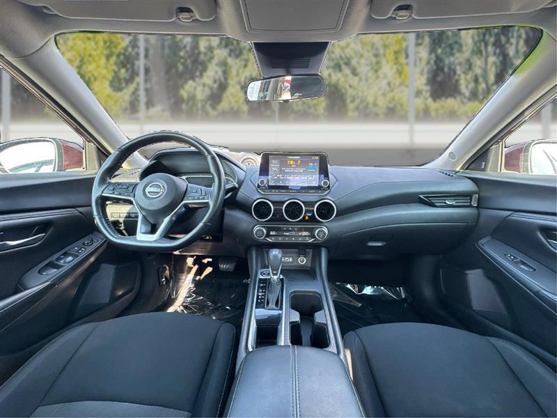 Nissan Sentra SV 2024