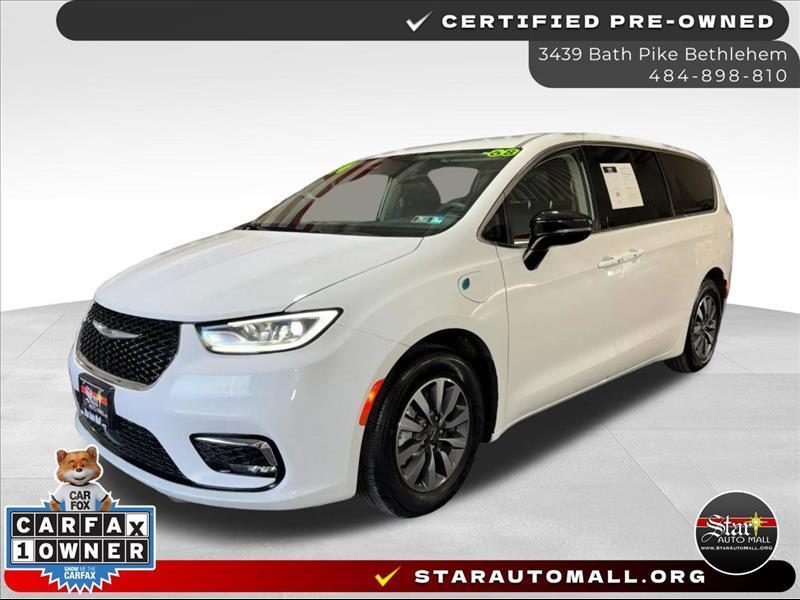 2024 Chrysler Pacifica PHEV