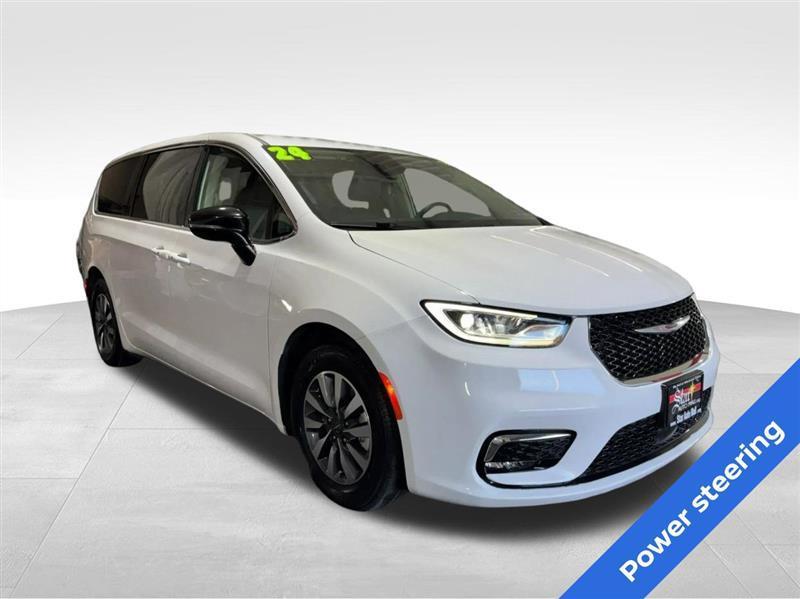 Chrysler Pacifica Hybrid Select 2024