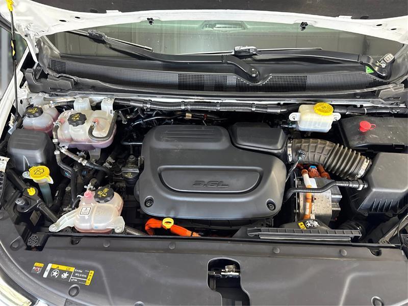 Chrysler Pacifica Hybrid Select 2024