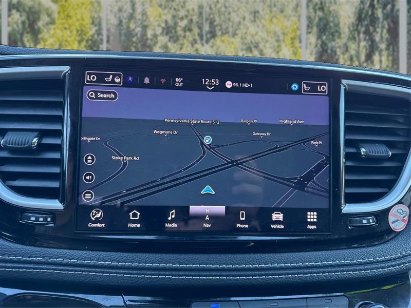 Chrysler Pacifica Hybrid Select 2024