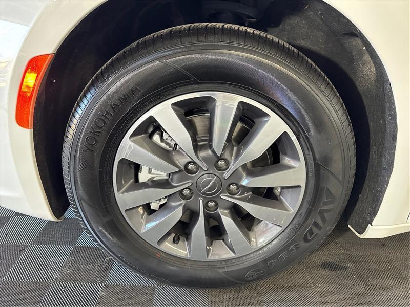 Chrysler Pacifica Hybrid Select 2024