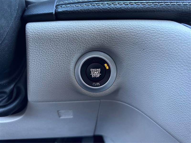 Chrysler Pacifica Hybrid Select 2024