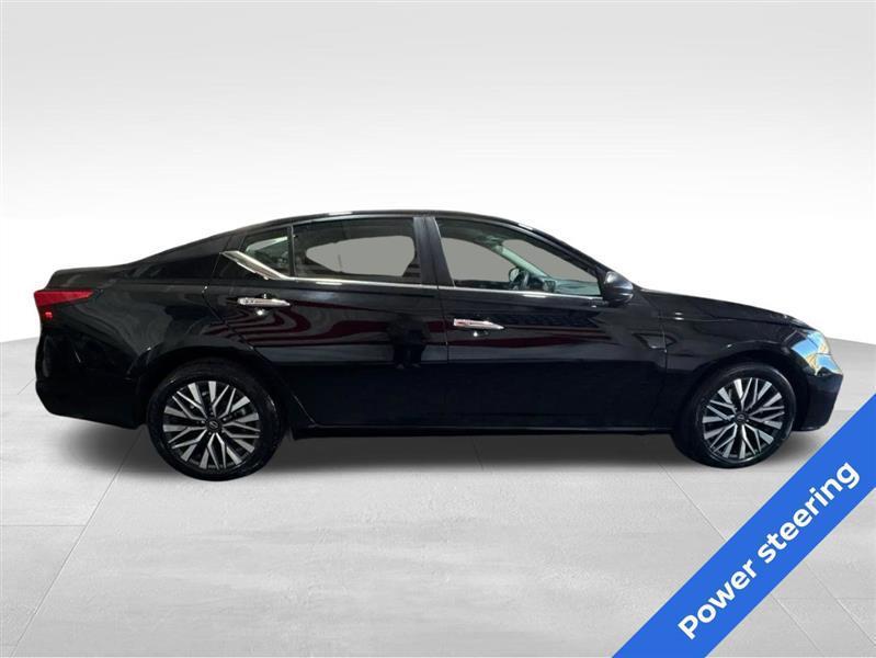 Nissan Altima 2.5 SV AWD 2025
