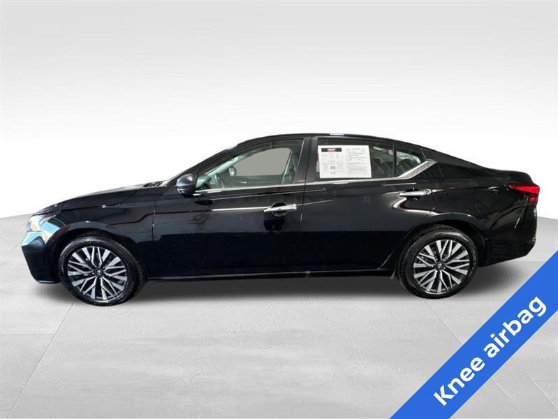 Nissan Altima 2.5 SV AWD 2025