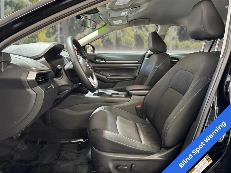 Nissan Altima 2.5 SV AWD 2025
