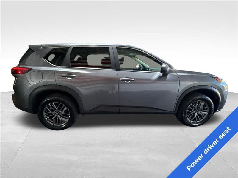 Nissan Rogue photo 4