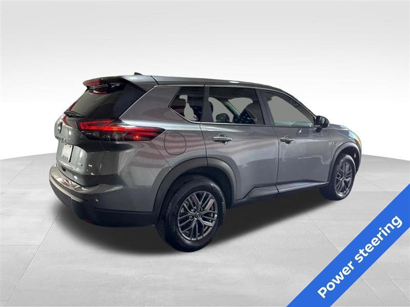 Nissan Rogue photo 5