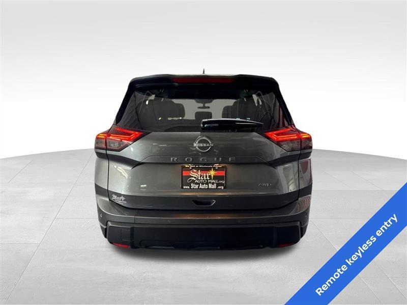 Nissan Rogue photo 6