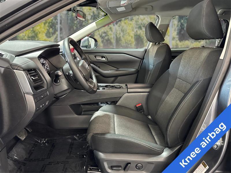 Nissan Rogue photo 9