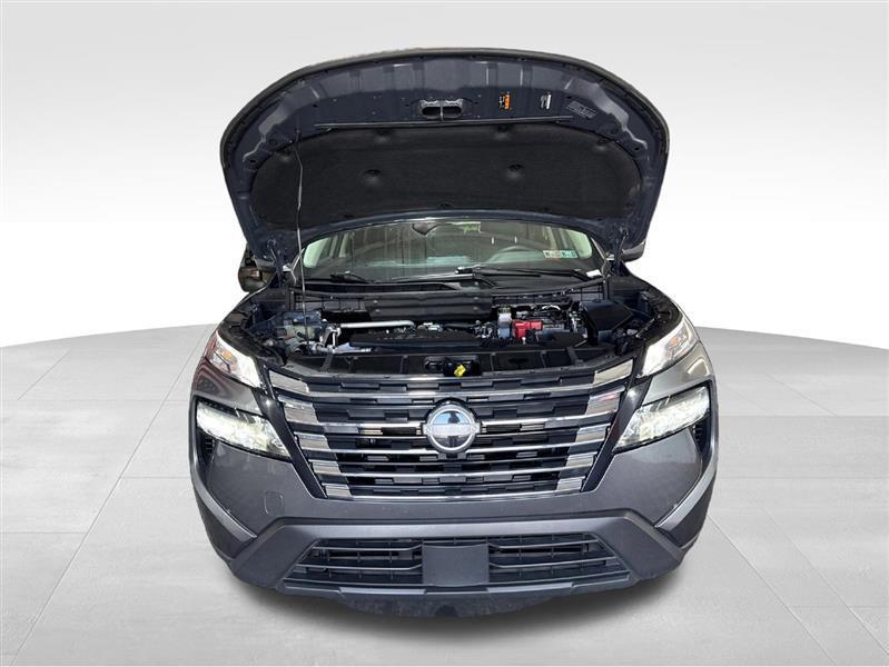 Nissan Rogue photo 11