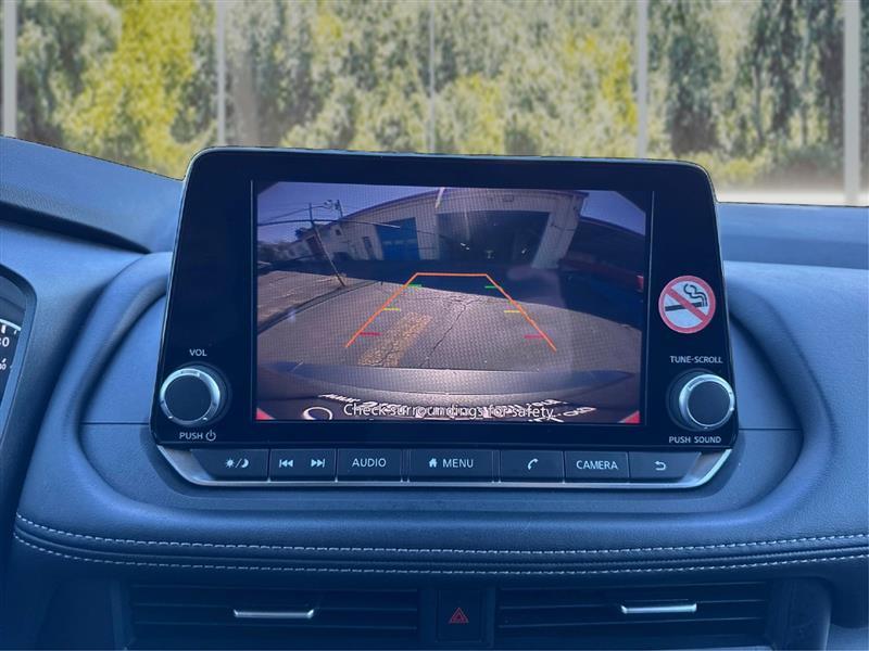 Nissan Rogue photo 25