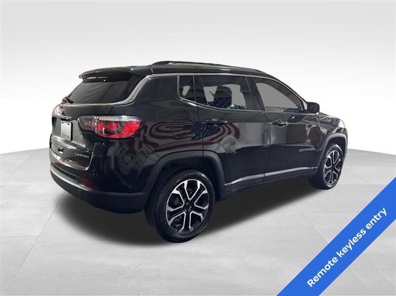 Jeep Compass photo 5