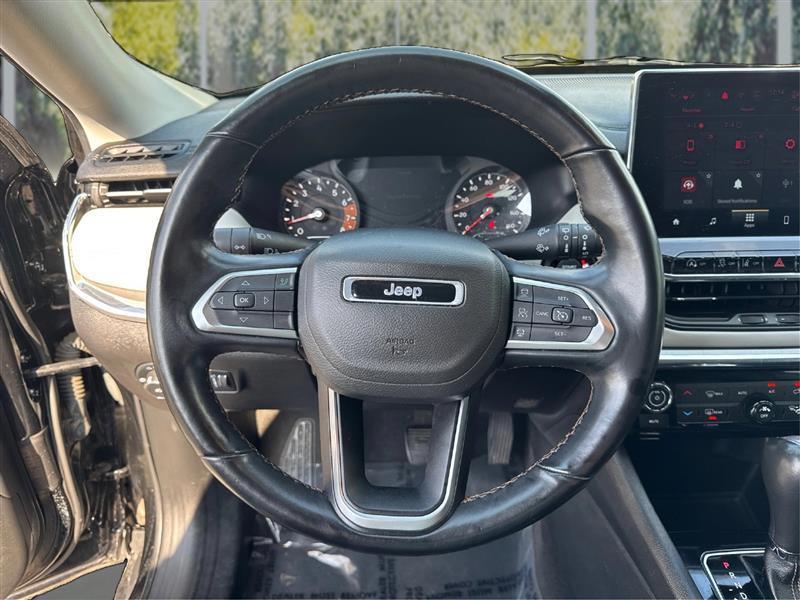 Jeep Compass photo 18