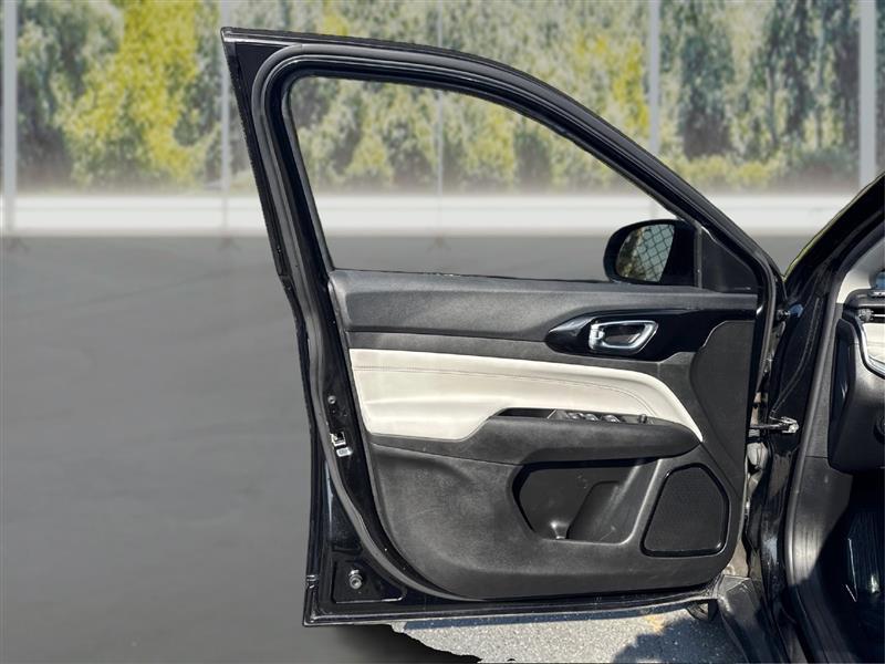 Jeep Compass photo 20